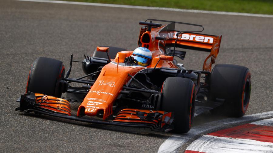  McLaren Honda MCL32 2017 года  (фото 11 из 24)